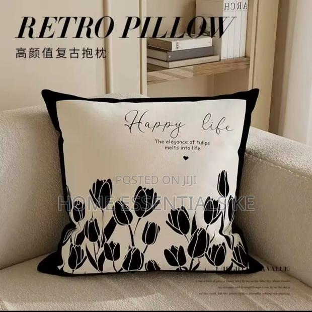 Light Luxury Abstract Art Cushion/Throw Pillow Cover 45*45cm - thumbnail 5