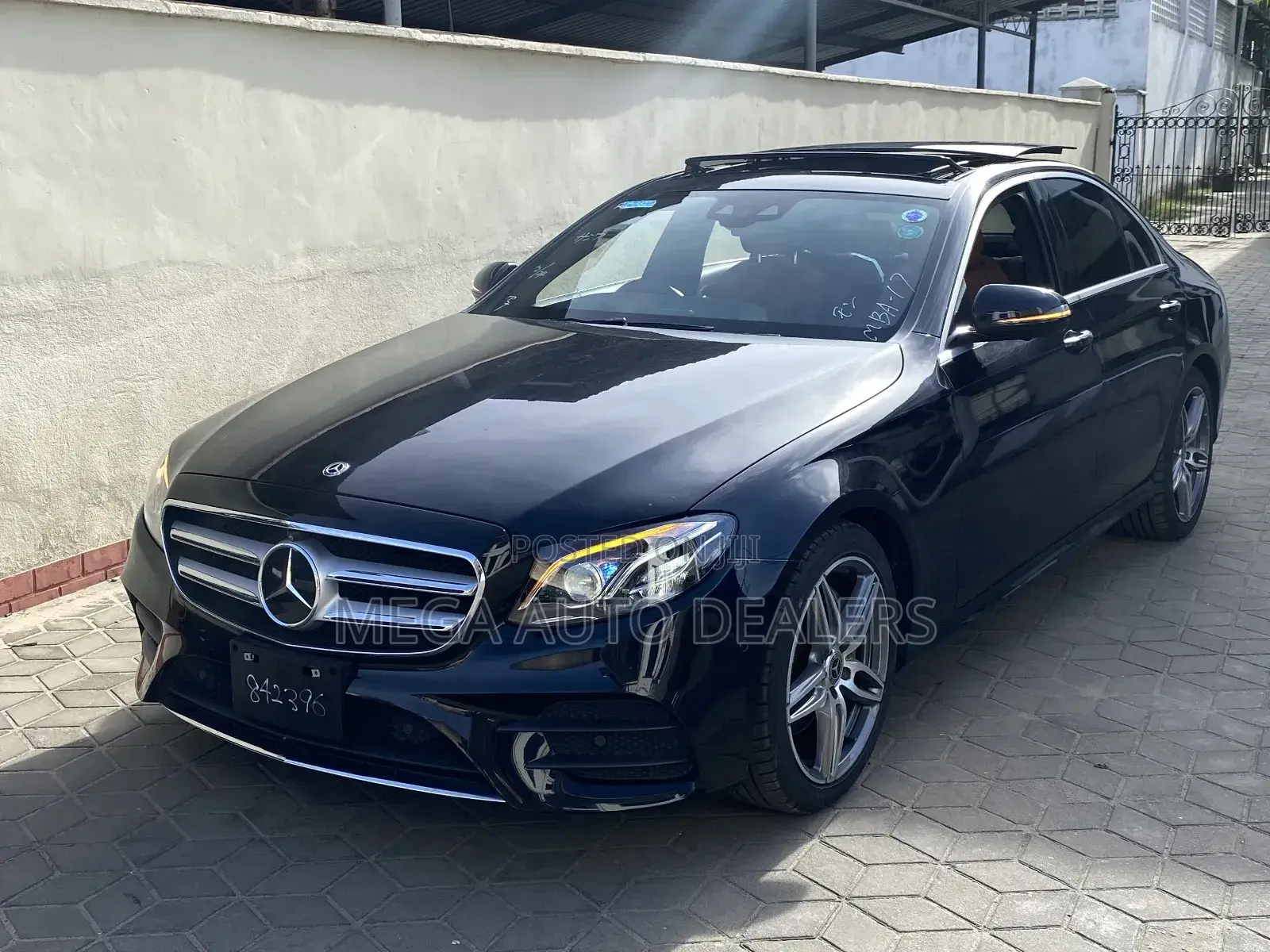 Mercedes-Benz E200 2018 Black