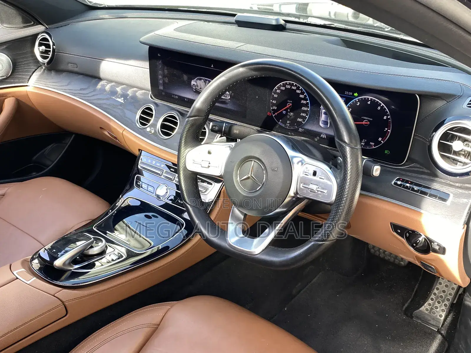 Mercedes-Benz E200 2018 Black