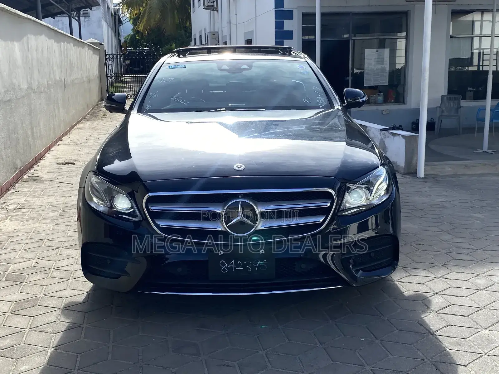 Mercedes-Benz E200 2018 Black
