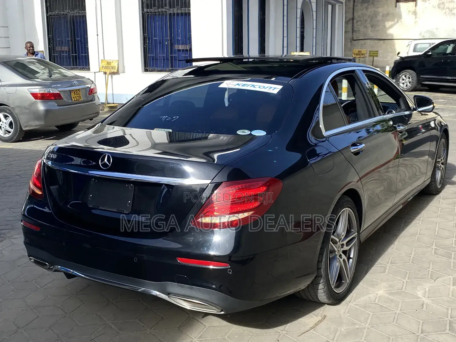 Mercedes-Benz E200 2018 Black