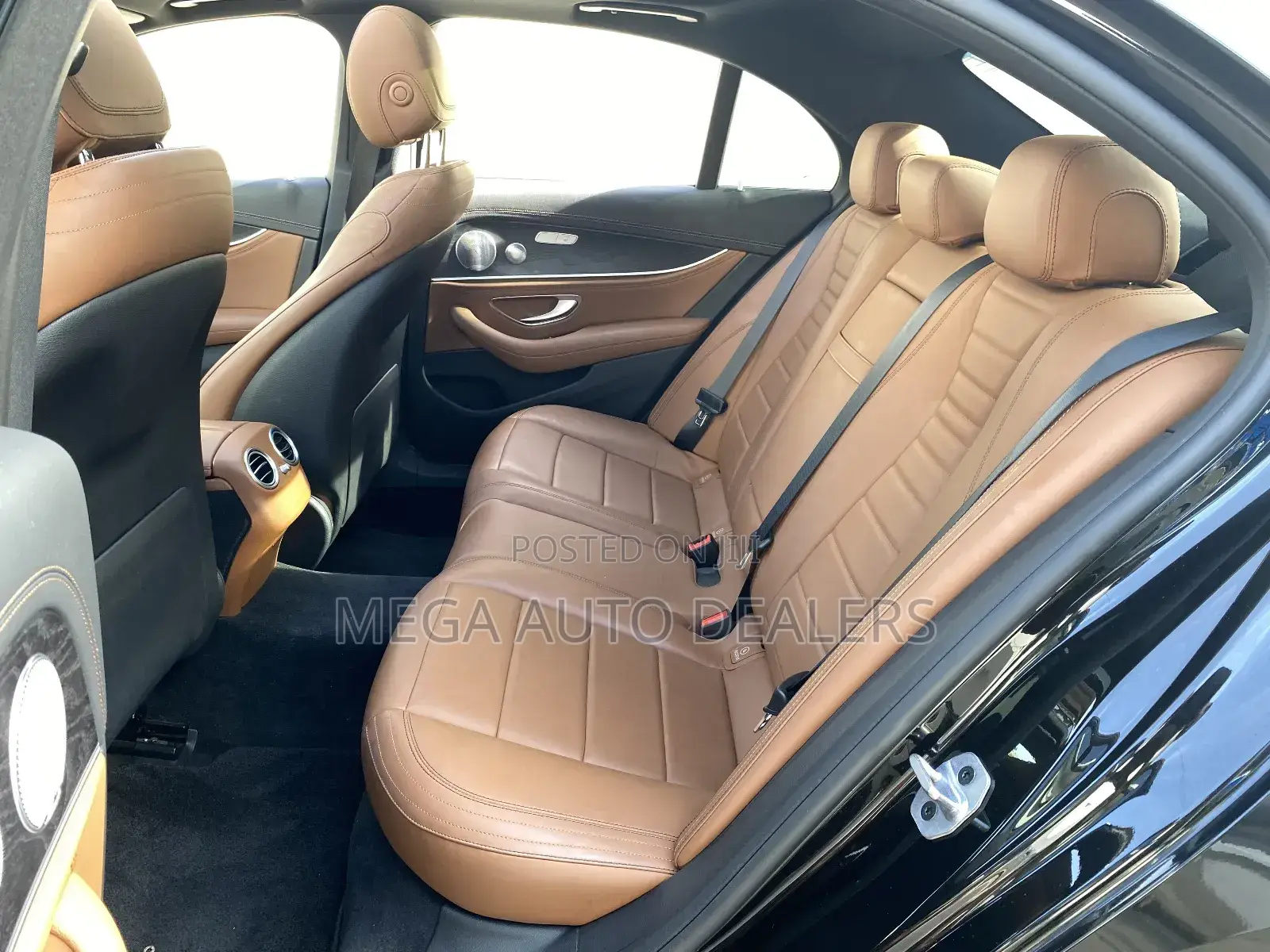 Mercedes-Benz E200 2018 Black