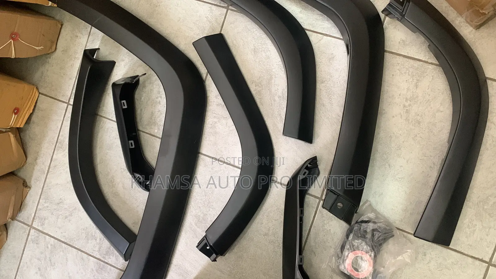 Toyota Land Cruiser Fj79 Fender Flate Set