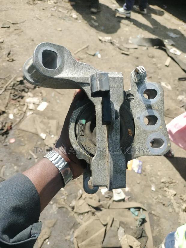 Mazda Demio 2015 Engine Mount - main view