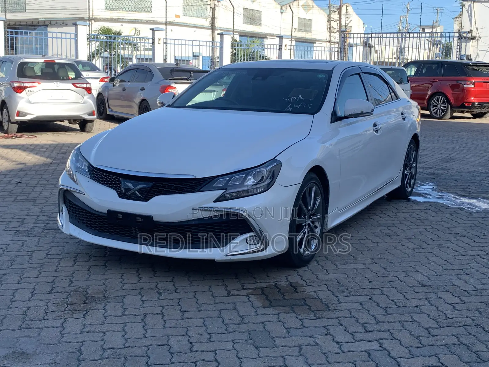 Toyota Mark X 2.5 AWD 2018 Pearl