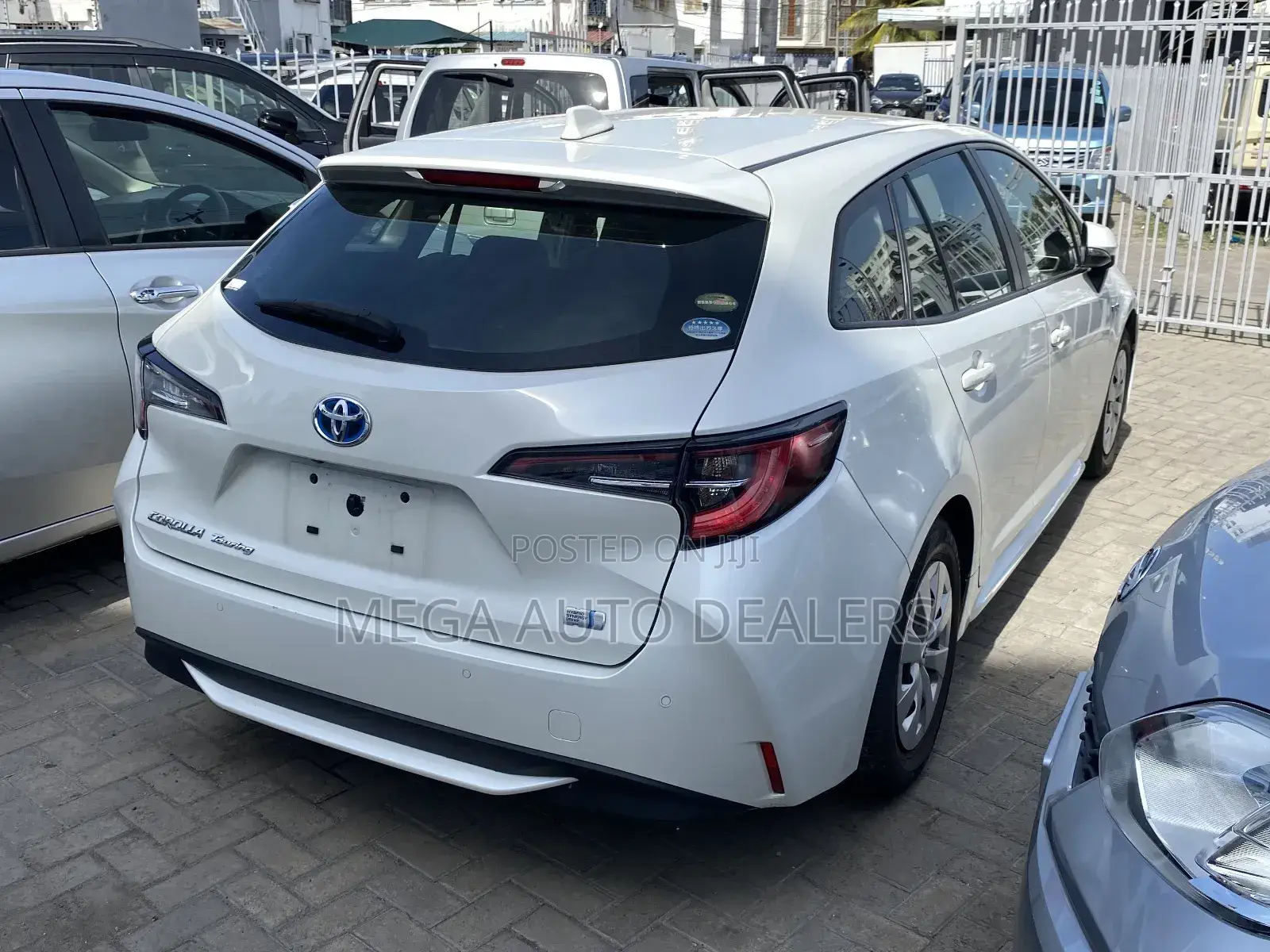 Toyota Corolla 2018 White