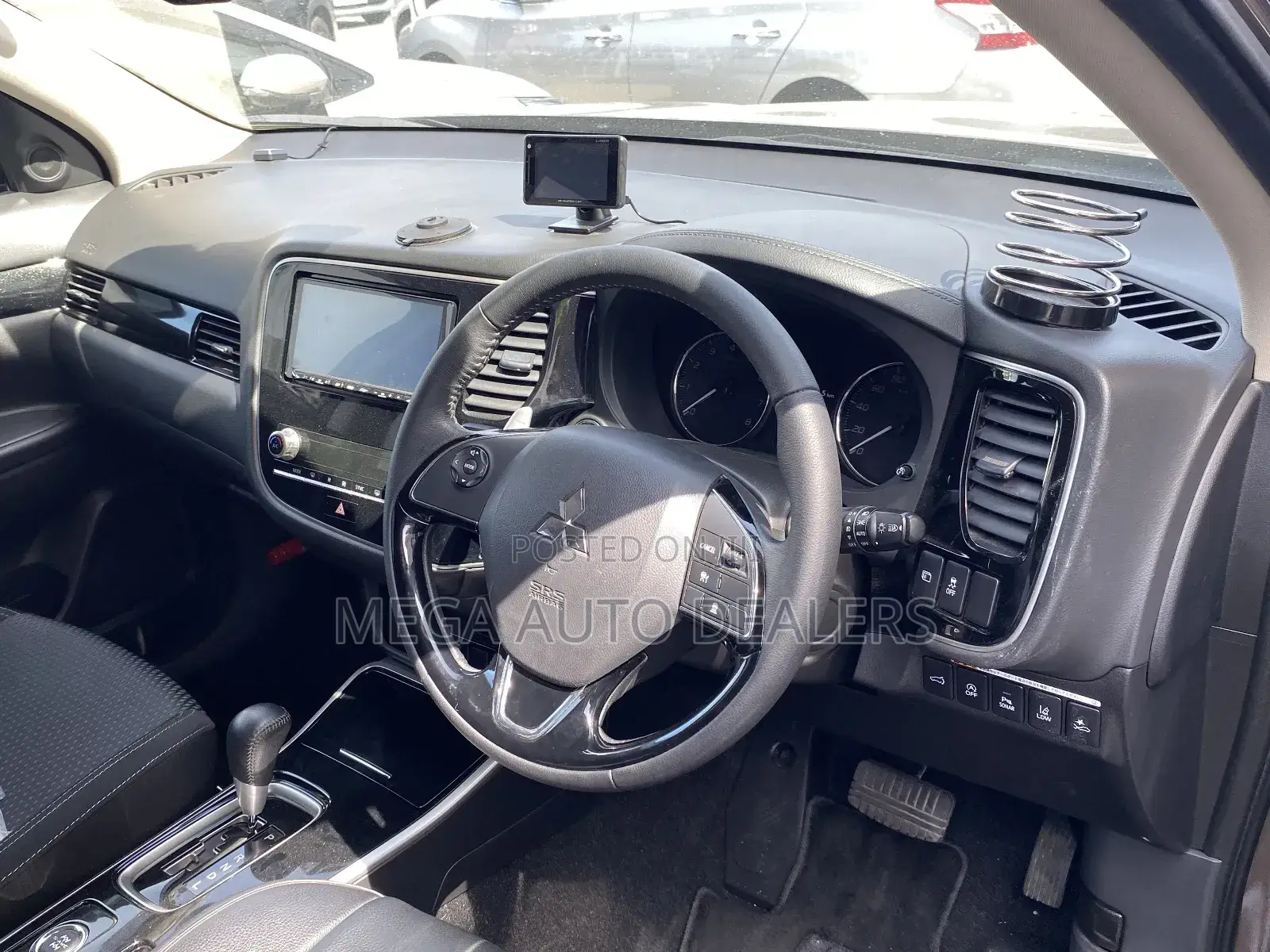 Mitsubishi Outlander 2018 Brown