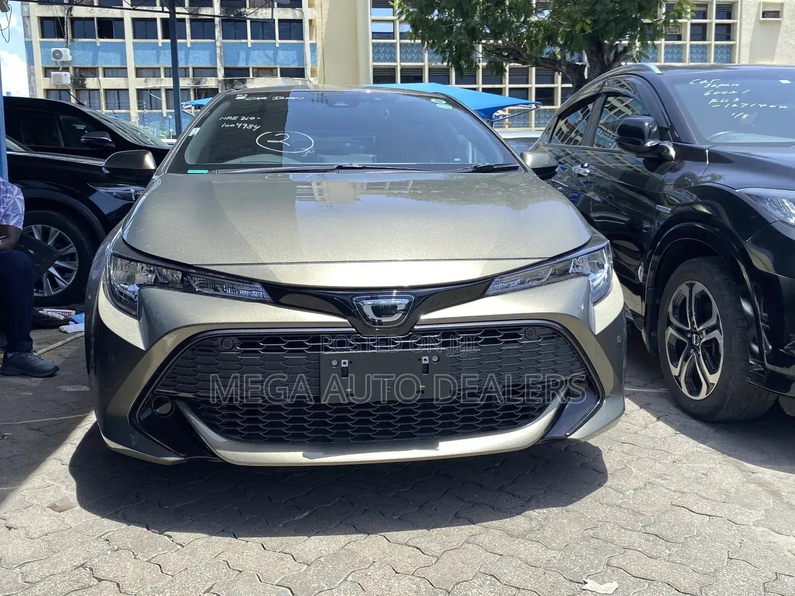 Toyota Corolla 2018 Brown