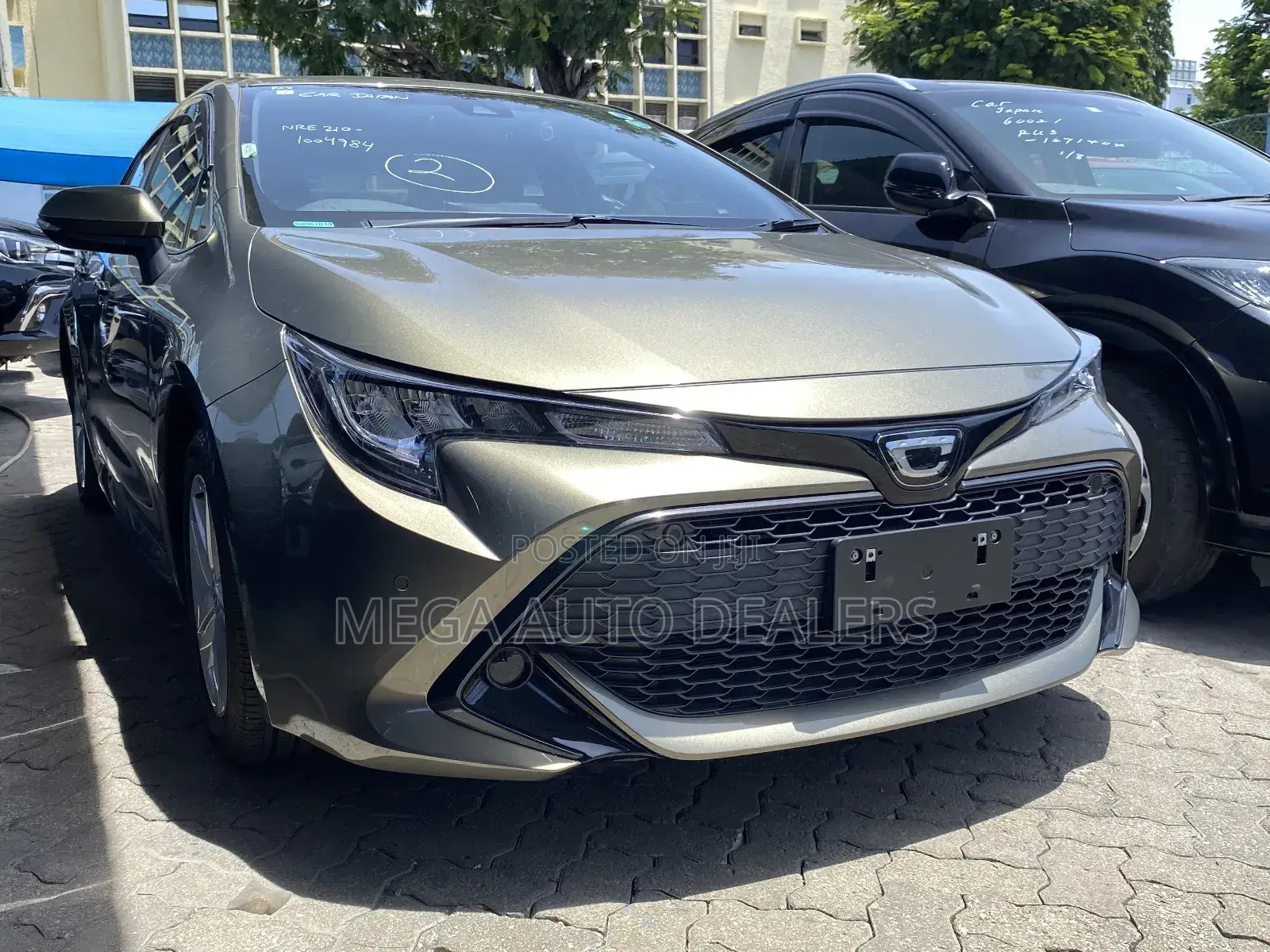 Toyota Corolla 2018 Brown
