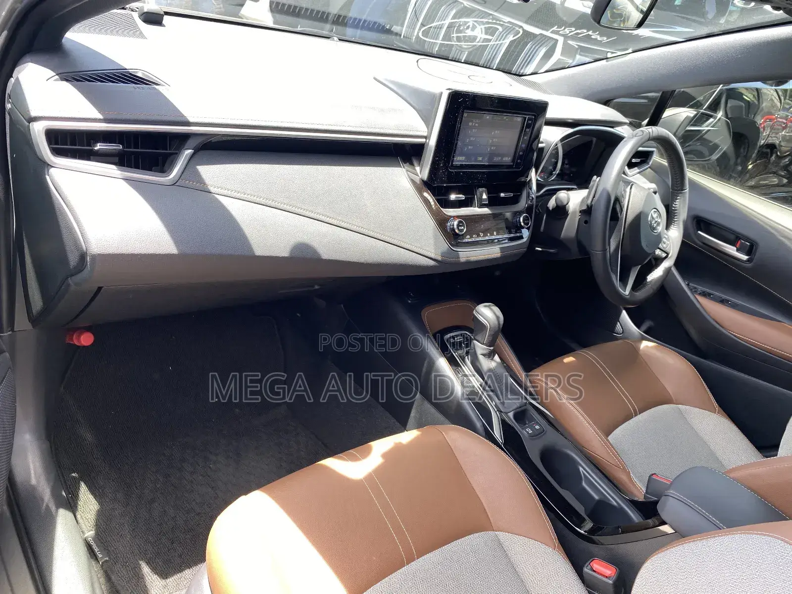 Toyota Corolla 2018 Brown