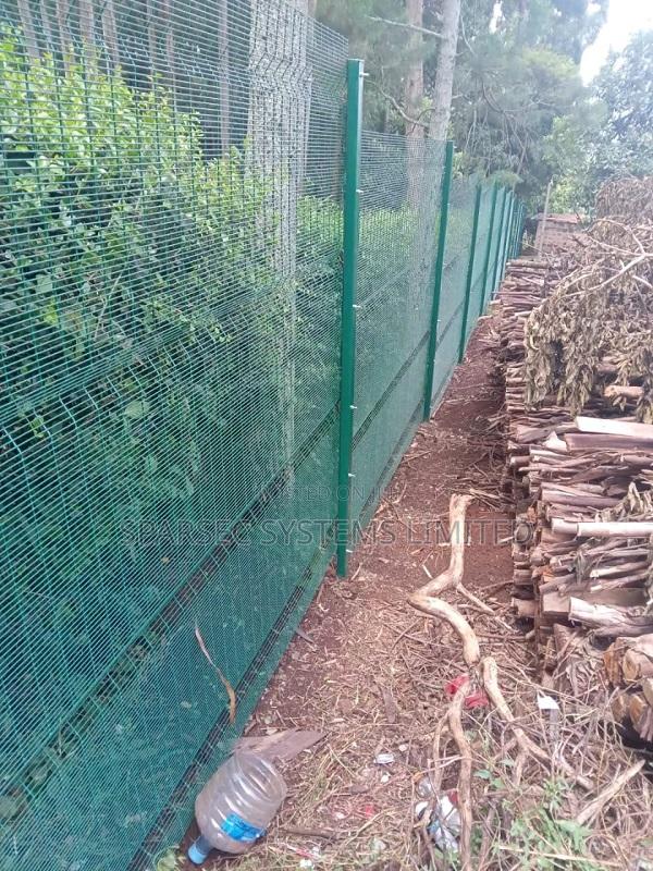 Anti-climb Clear View Fence - thumbnail 3