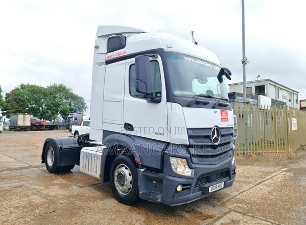 2018 Actros 1843 Mp4 - main view