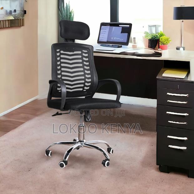 Office Chair: Ergonomic Executive Chair With Headrest