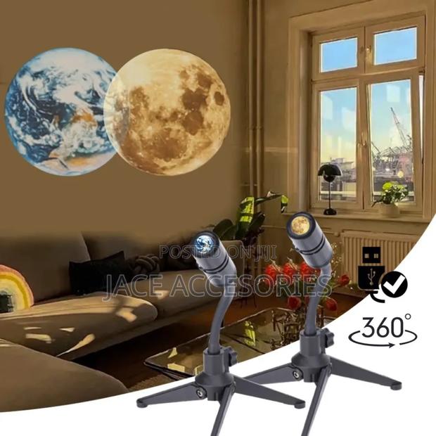 2 In 1 Earth Moon Projection Lamp - main view