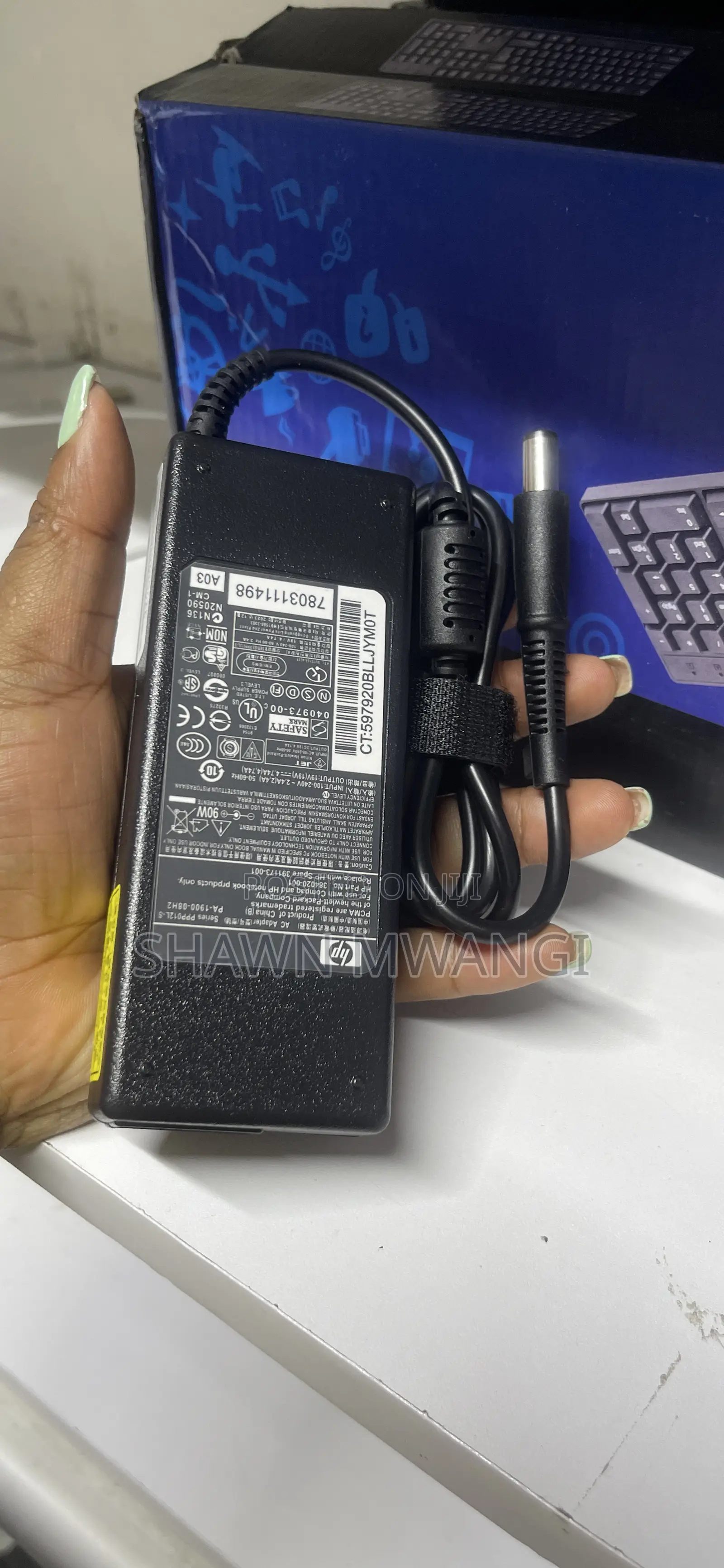 Reliable Hp Big Pin Adapter Laptop Charger 65w and 90w