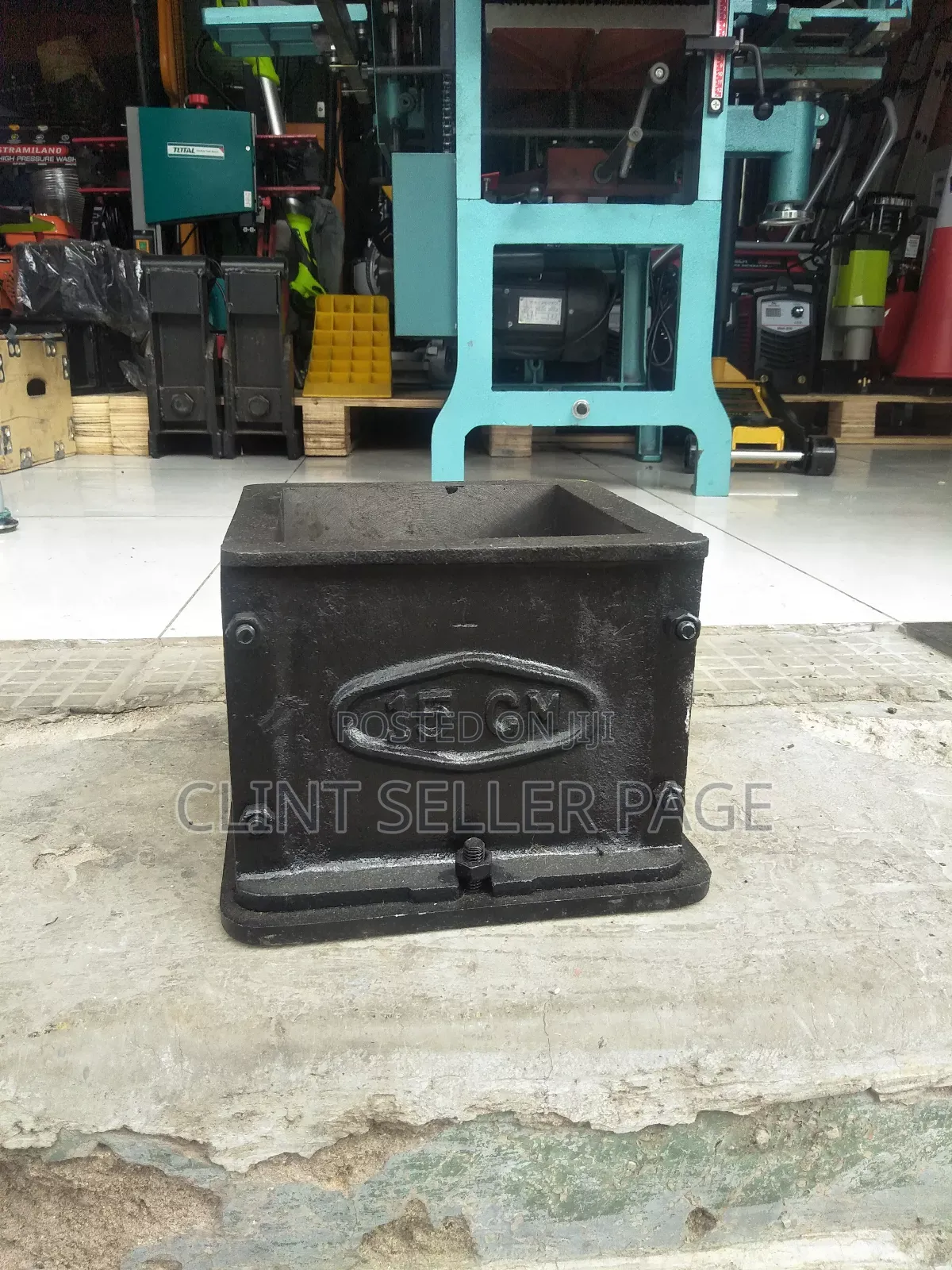 Cube Mould