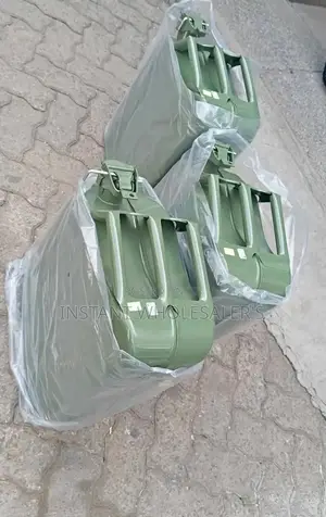 Quality Metallic 20 Litres Fuel Cans