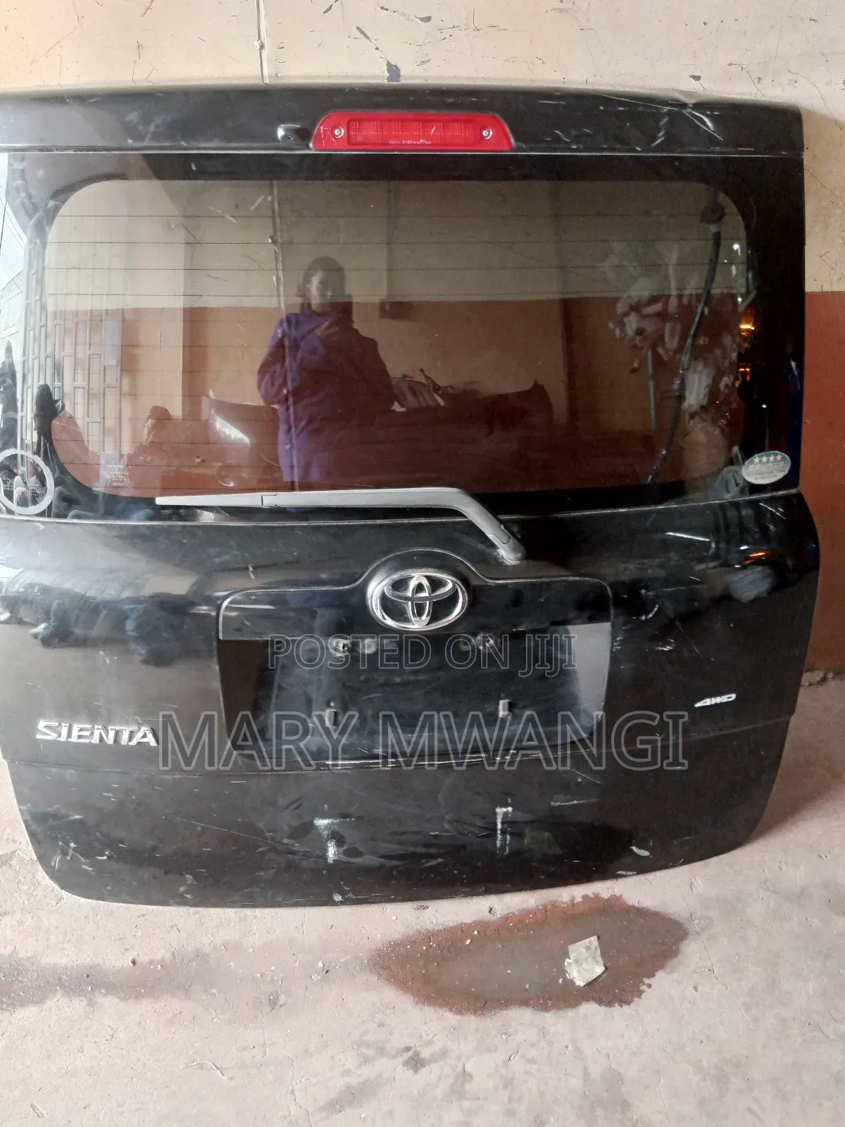 Ex Japan Sienta 2012 Boot/Tailgate