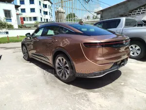 Toyota Crown 2022