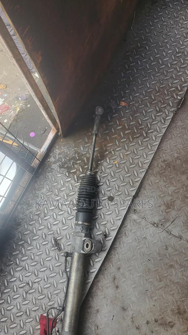 Toyota Vigo Steering Rack 4wd - thumbnail 4