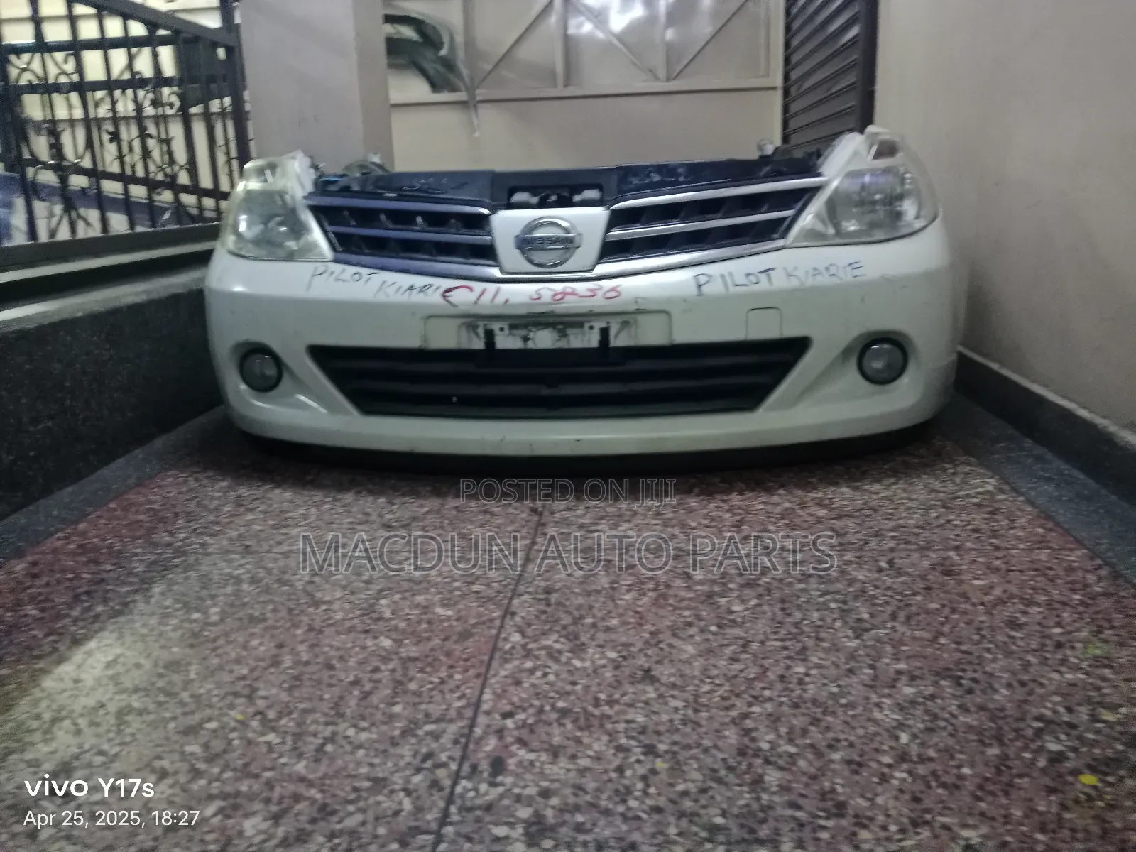 Nissan Tiida 2008 Nosecut