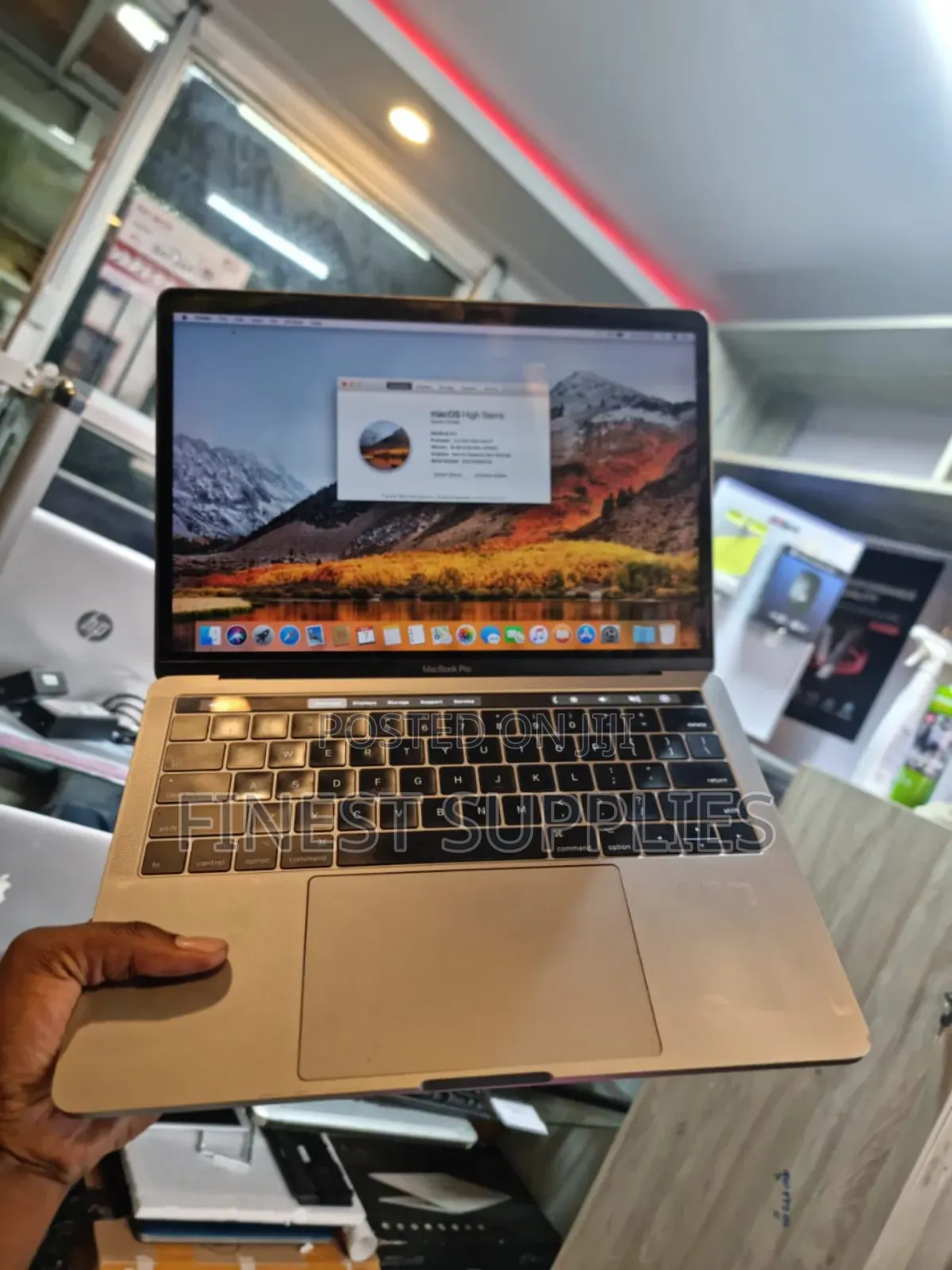 Laptop Apple MacBook Pro 2017 16GB Intel Core I7 SSD 1T