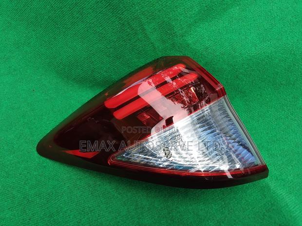 Honda Vezel Taillight Black Shade
