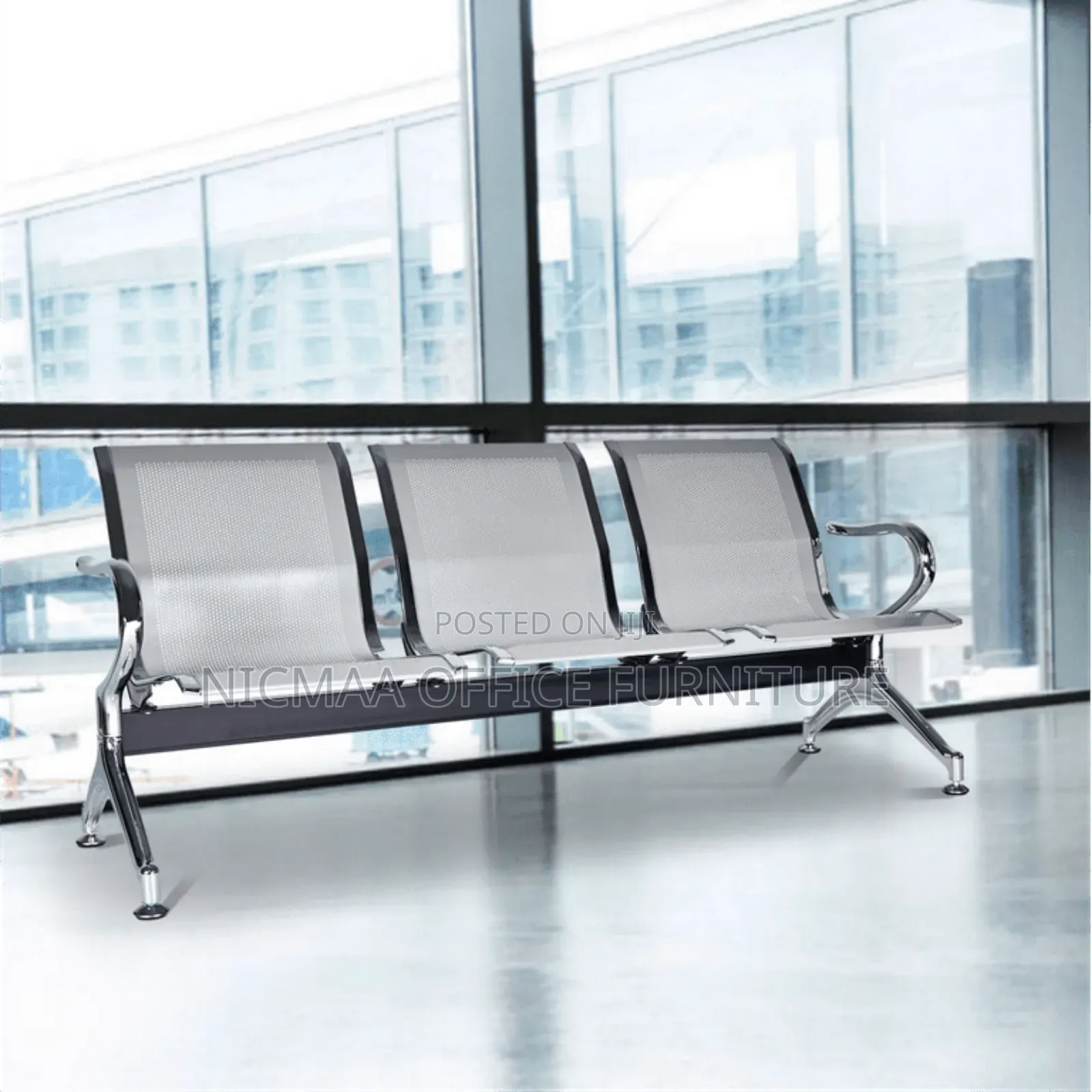 Sturdy 3-Link Waiting Bench
