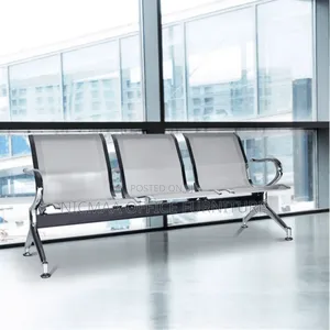 Sturdy 3-Link Waiting Bench