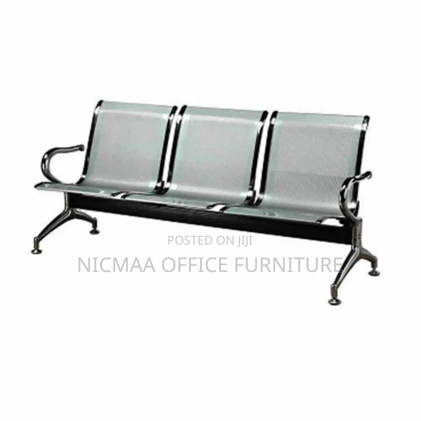Sturdy 3-Link Waiting Bench