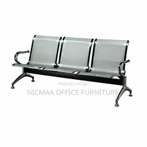 Sturdy 3-Link Waiting Bench