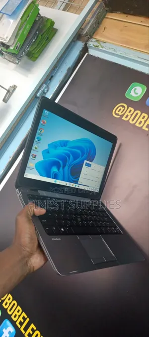Laptop HP EliteBook 820 G2 4GB Intel Core I5 HDD 500GB