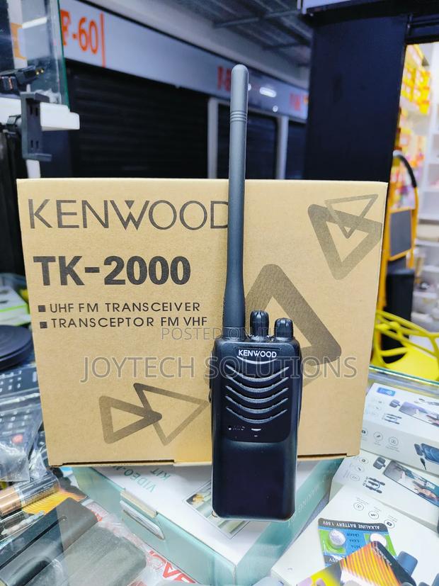 VHF Kenwood Tk 2000 Transceiver Walkie Talkie.