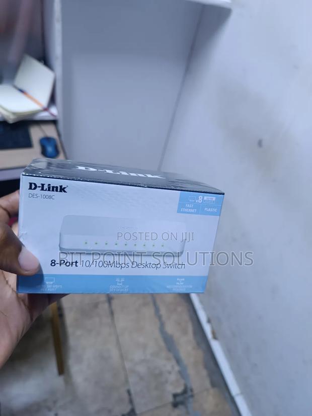 D-link Des1008c 8port Unmanaged Switch / D-link 8port Switch - main view