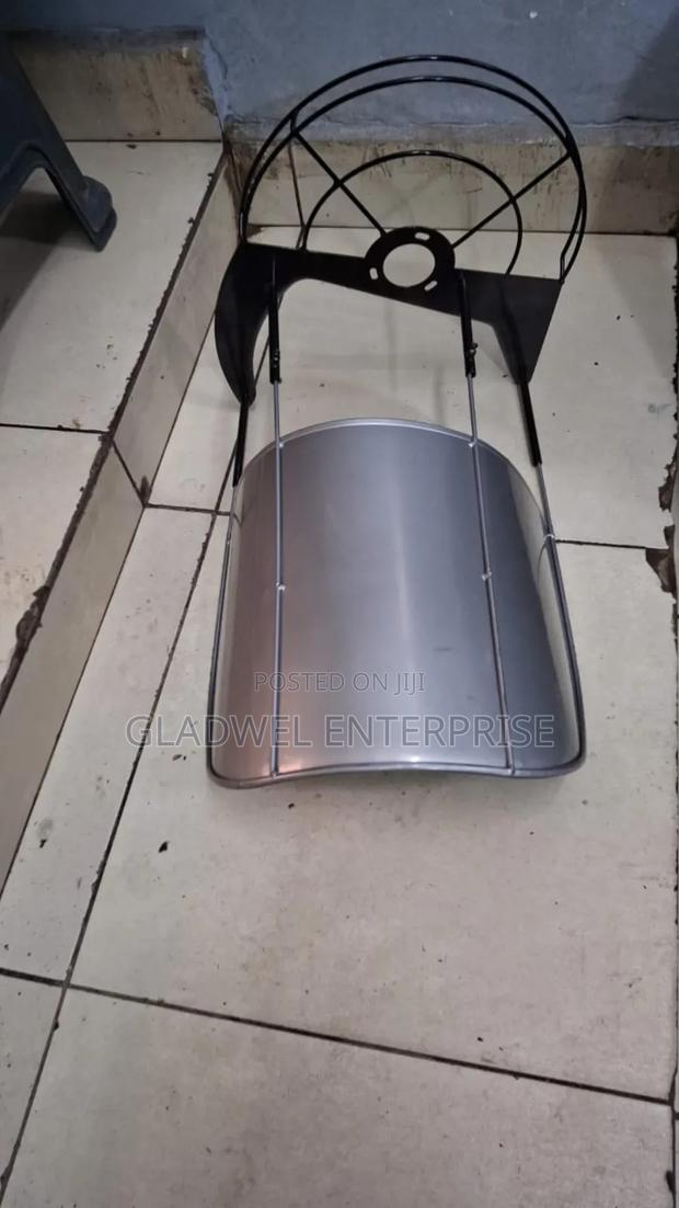 Metallic Rice Harvester Tool Used to Harvest Rice Wheat