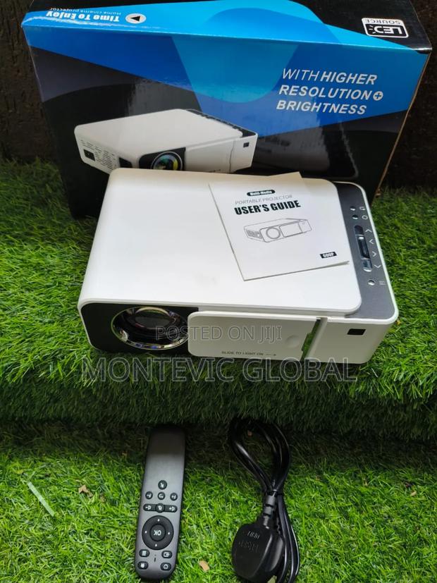 T6/Q6 Projector - thumbnail 3