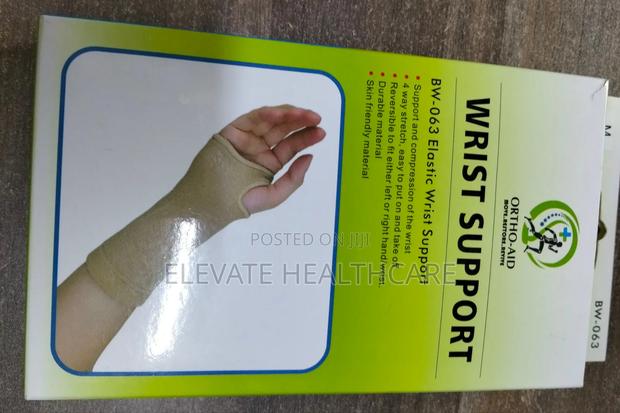 Elastic Wrist Support