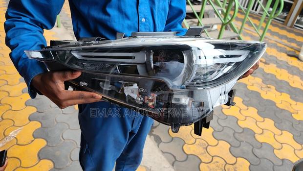 Headlight Mazda Cx-5 2017/2018 Xenon - main view