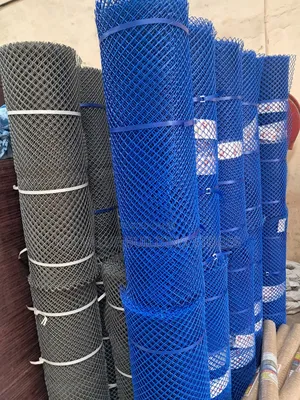 Plastic Chicken Mesh 1m by 25 Meters