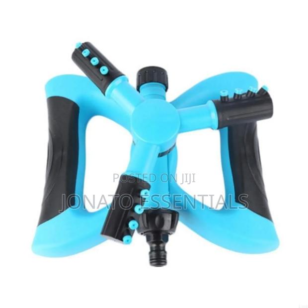 3 Arm Garden Sprinkler, 360° Rotating Sprinkler - thumbnail 2