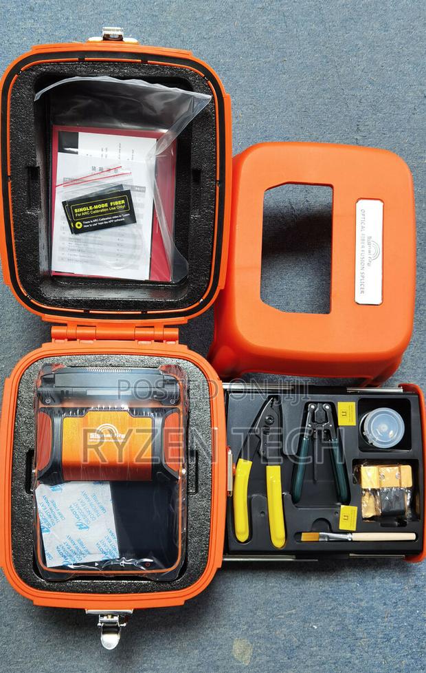 Signal Fire A9 Splicing Machine - main view