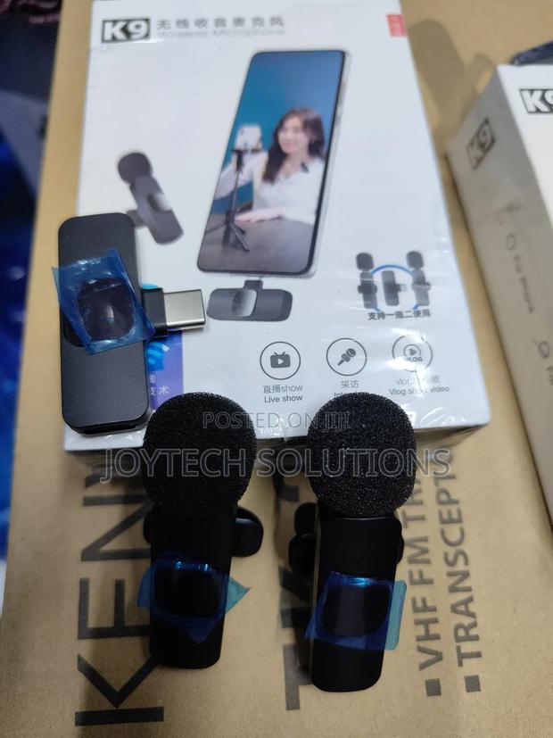  Wireless Double Mic + 2 Rec Lavalier Microphone. - main view