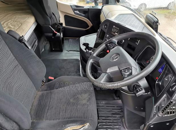 Blue Actros 2546 Mp4 - thumbnail 5