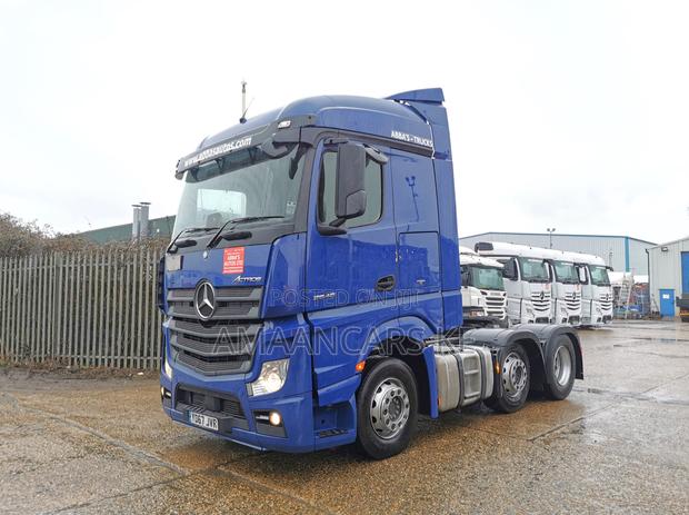 Blue Actros 2546 Mp4 - thumbnail 2