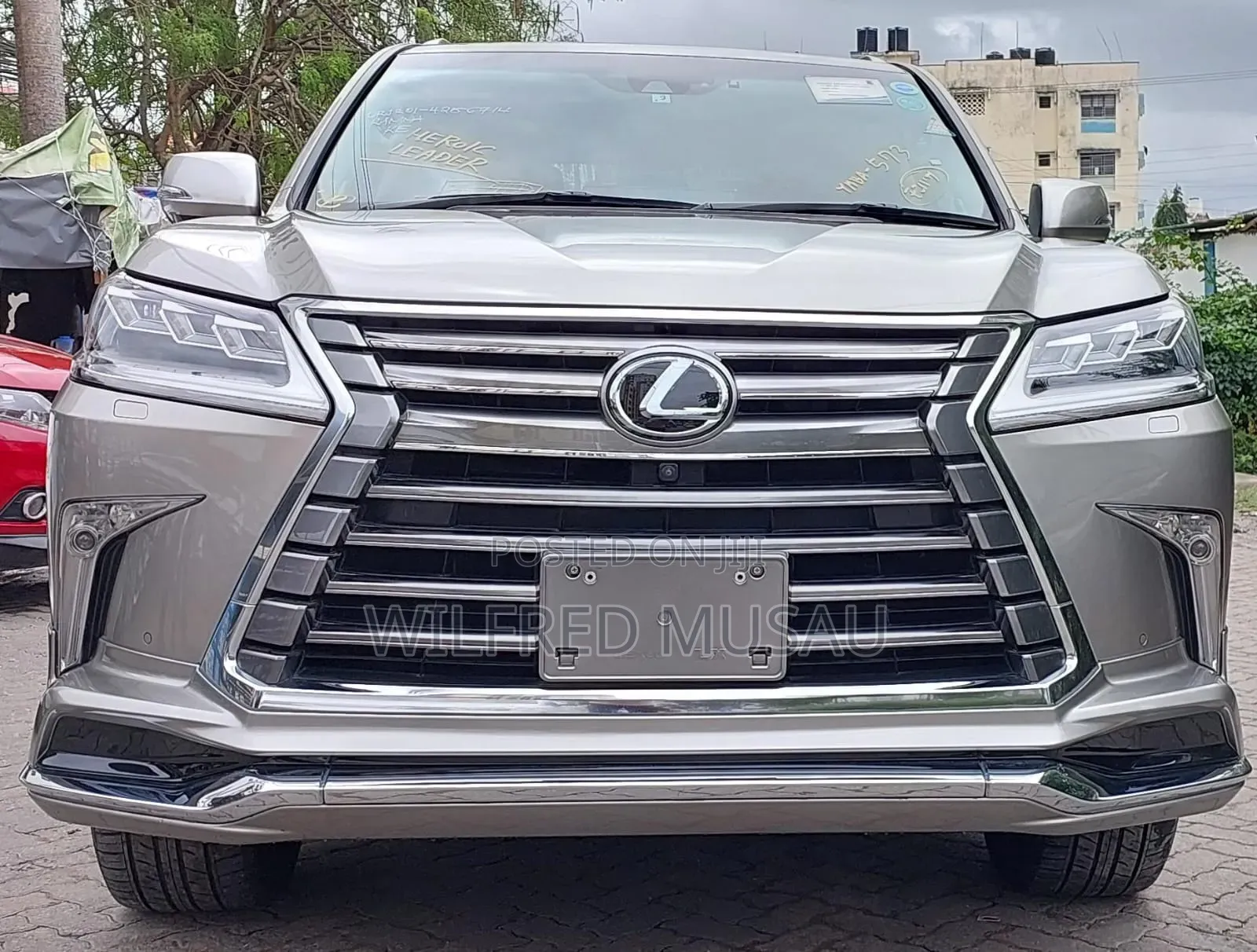 Lexus LX 570 (5 seats) AWD 2017 Gray
