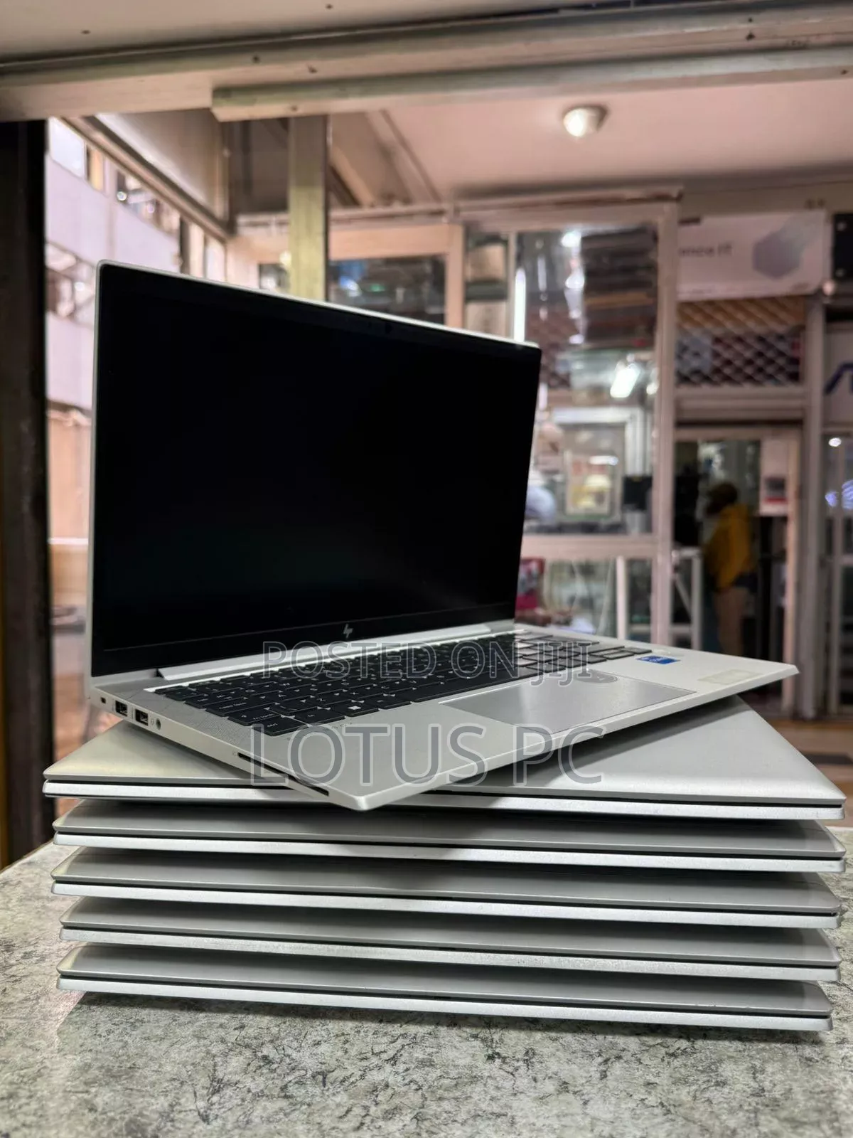 Laptop HP EliteBook 830 G8 16GB Intel Core I5 SSD 512GB