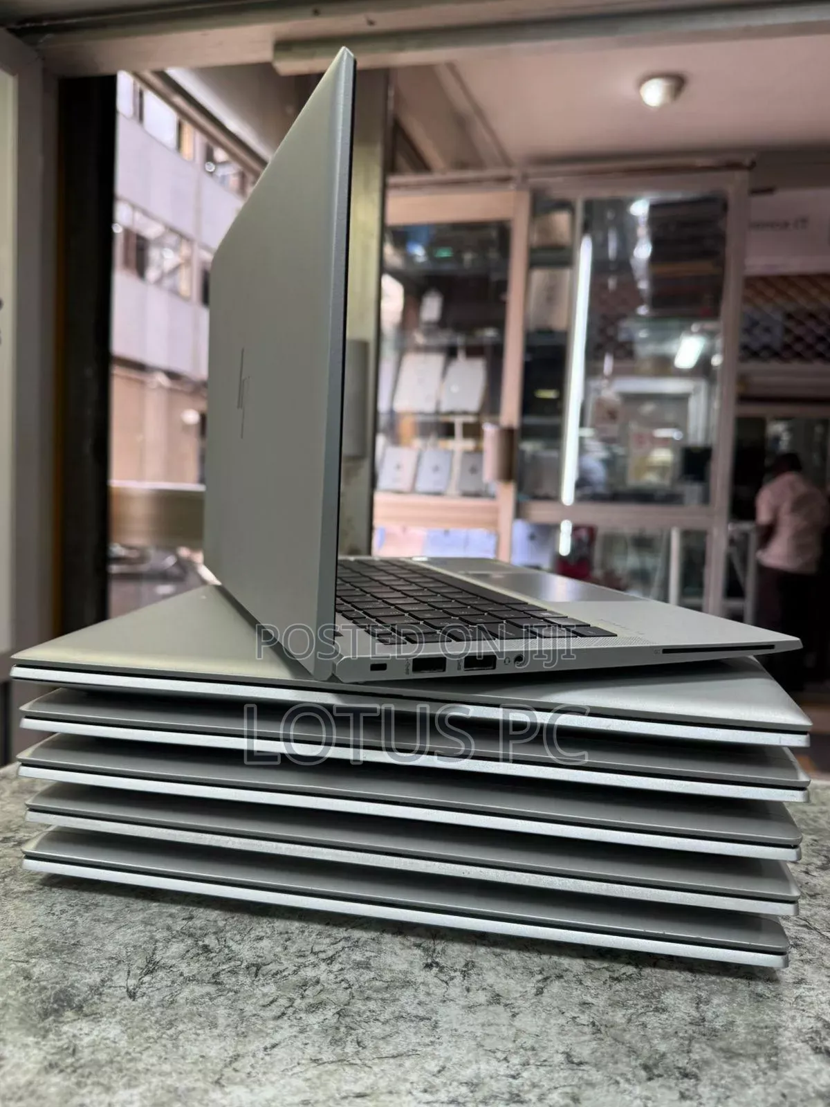 Laptop HP EliteBook 830 G8 16GB Intel Core I5 SSD 512GB