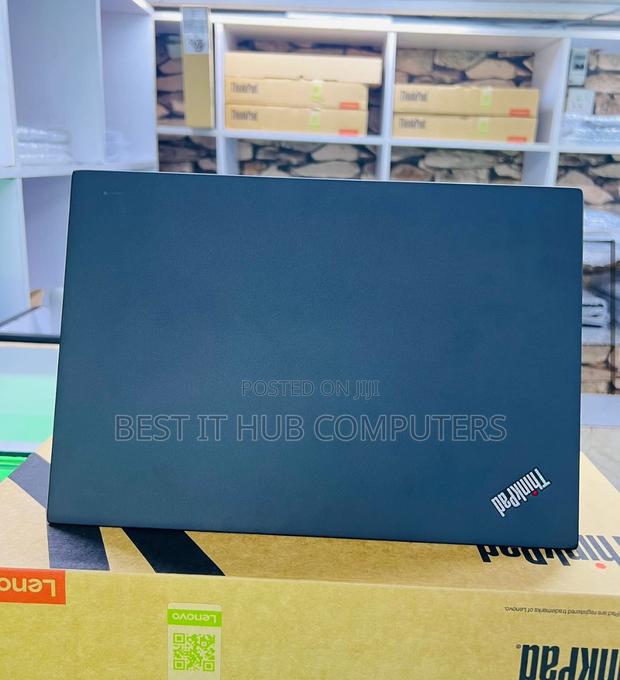 Laptop Lenovo Thinkpad T490s 16GB Intel Core i7 SSD 512GB - thumbnail 2