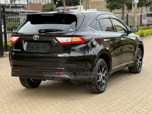 Toyota Harrier 2.0 2020 Black