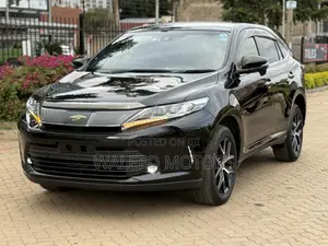 Toyota Harrier 2.0 2020 Black